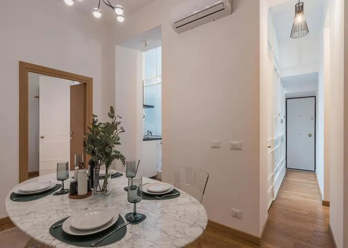 The Best Rent - Cozy Two-bedroom In Via Dei Condotti *