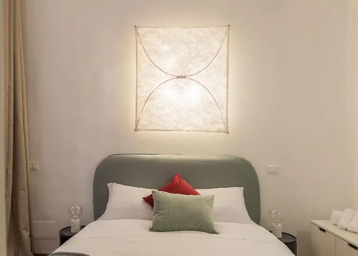 The Best Rent - Cozy Two-bedroom In Via Dei Condotti Apartment Rome